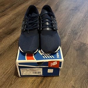 NWT New Balance 247 Classic Rev Lite